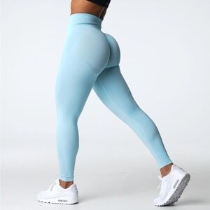 NVGTN Pastel Blue Contour Seamless Leggings SIZE SMALL